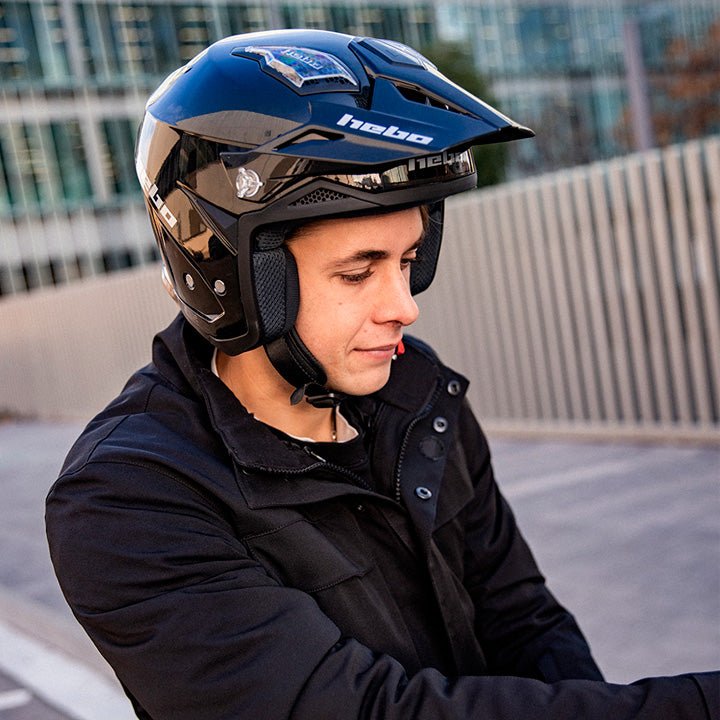 Casco Zone 5 Monocolor Negro Brillo - Hebo