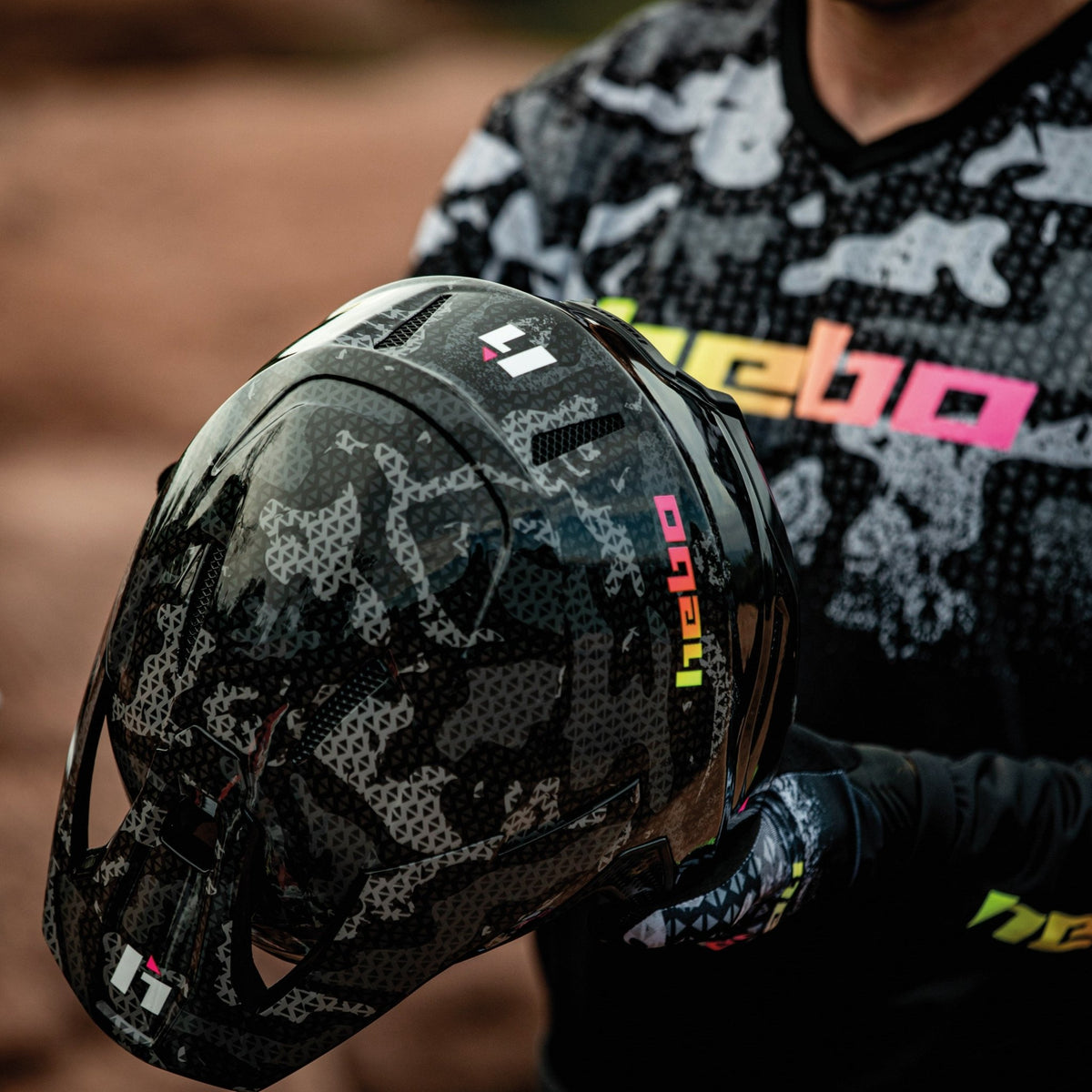 Casco Zone Pro Camo - Hebo